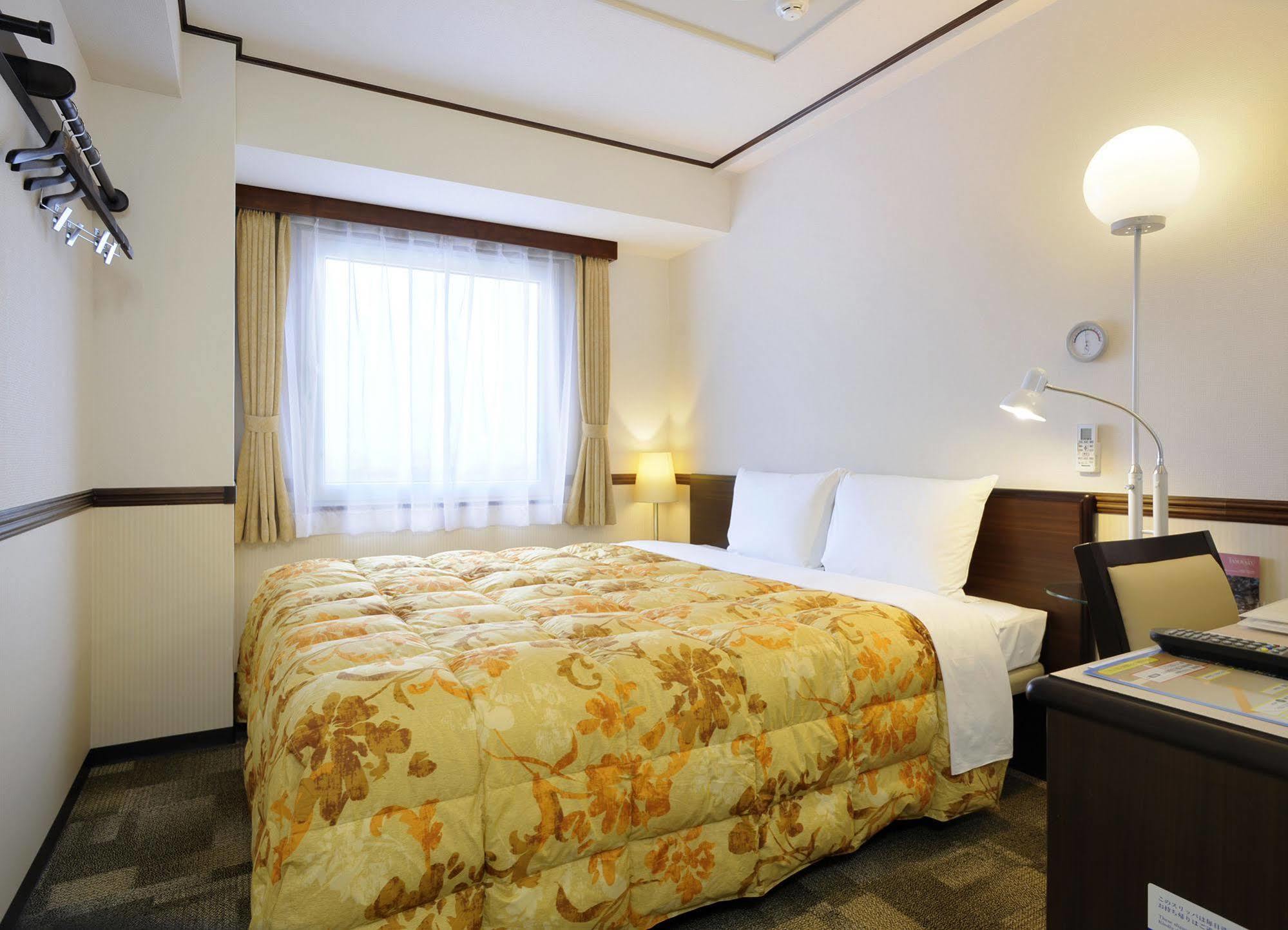 Toyoko Inn Hokkaido Sapporo-Eki Minami-Guchi Luaran gambar